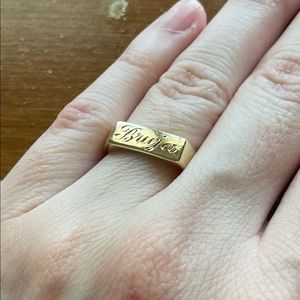 10k yellow gold “Bruja” ring 🧙‍♀️ 👻